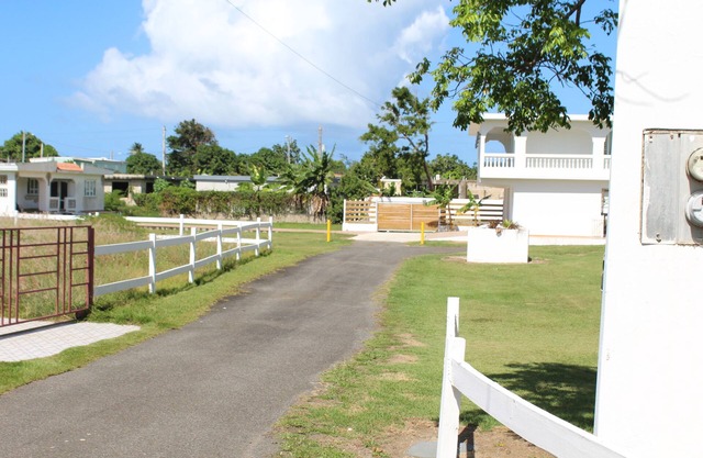 Spacious Beach Stay 3-bedroom House with Pool steps from the beach in Loiza