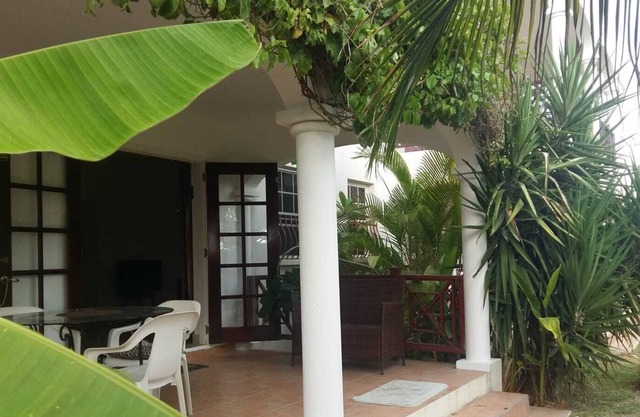 Amplio, condominio ventoso!