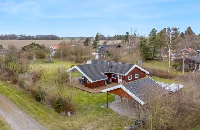 Spacious, bright, 400m from the beach with sauna