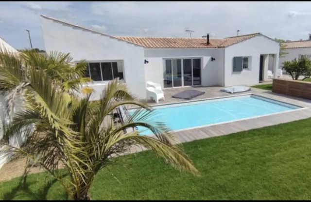 Large spacious and bright house in a quiet area