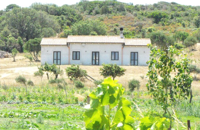 espaciosa casa de campo en una ubicación idílica no lejos del mar