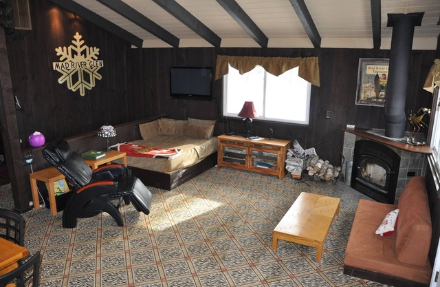Cómodo, Chalet de Montaña con Encanto. Esquí, Golf, Tenis
