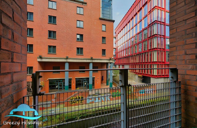 Spacious City Centre Apartment