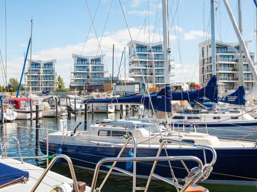 Spacious Coastal apartment, Wendtorf
