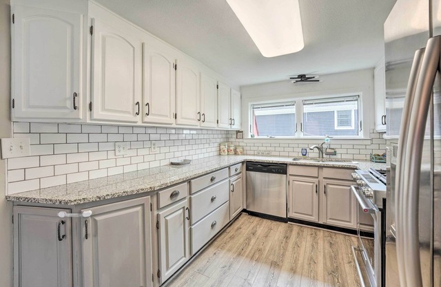 Spacious Coldwater Home: Private Boat Launch!
