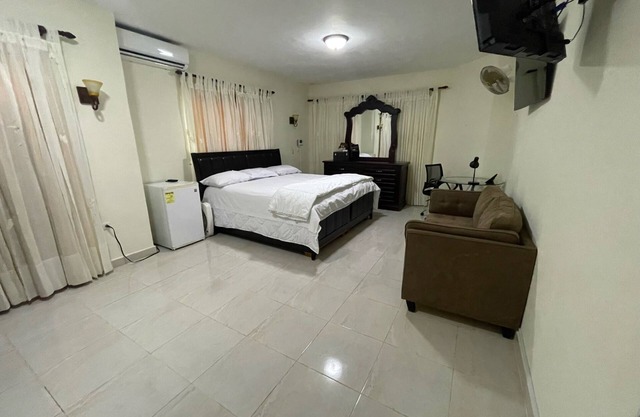 Spacious & Comfy Family size
