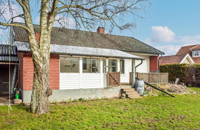 Alojamiento de 4 habitaciones en Färjestaden