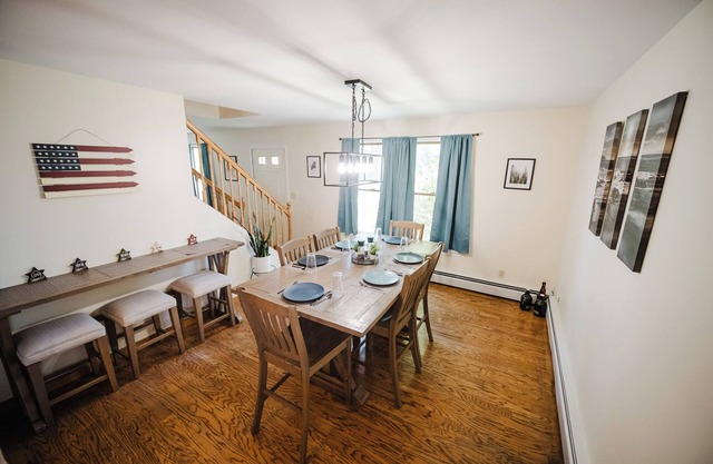 Spacious Country Home w/ Hot Tub, near Colby/Thomas