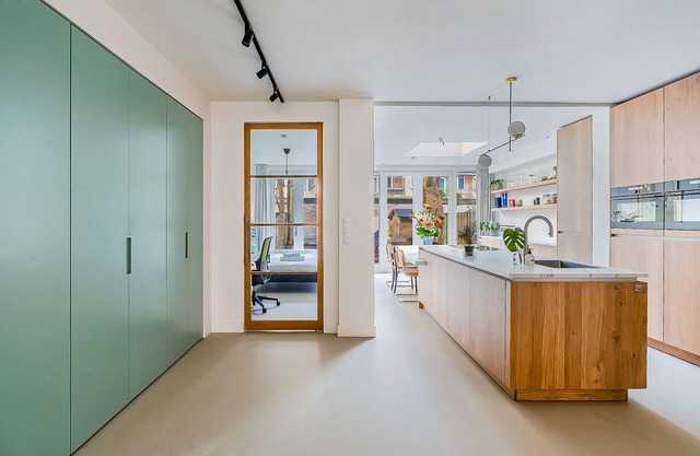 Spacious | Cozy | Newly renovated Apartment