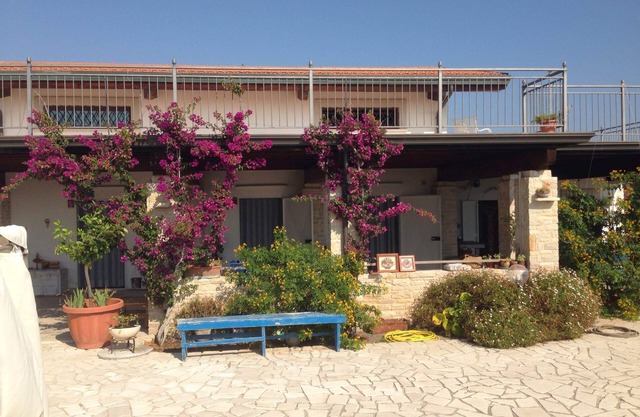 Amplia Villa con acceso privado al mar