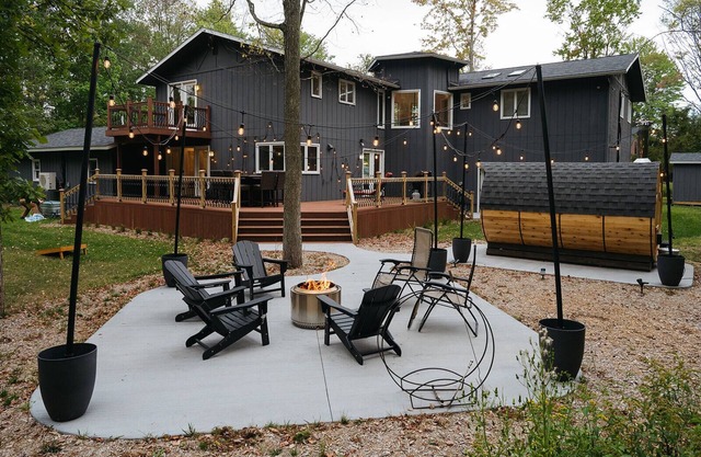 Spacious Downtown Home with Private Dock, Large Decks, Solo Stove Firepit, Sauna