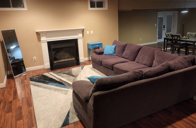 SPACIOUS, Entire 3-Bedroom Basement Apartment, Full Amenities