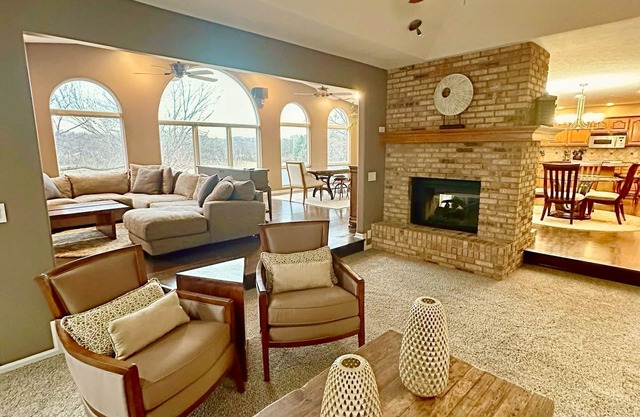 Spacious 4-Bed Family Home with Park Views