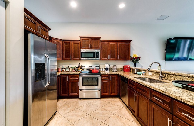 Spacious Family Home on 1.16 acres in a beautiful equestrian area