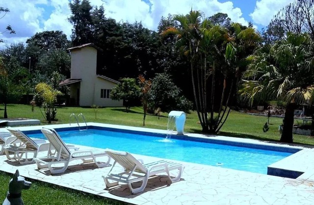Spacious farm in Atibaia, with Pool, Field and Barbecue - Dabra House