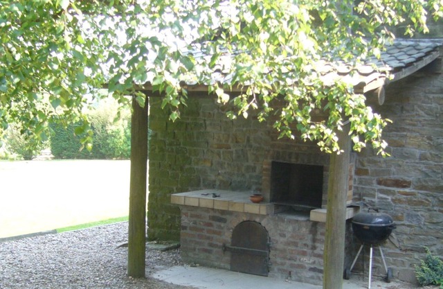 Espaciosa casa de campo en Anthisnes con sauna