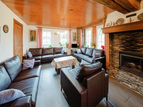 Spacious Farmhouse Retreat