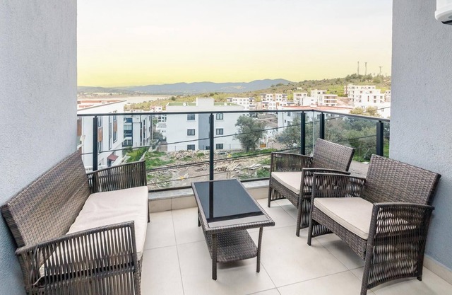 Spacious Flat with Balcony in Mugla