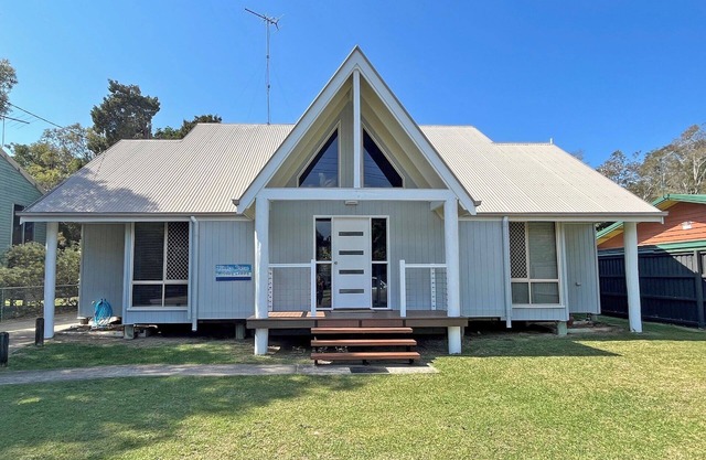 Spacious Flinders Home With Beautiful Bush Outlook