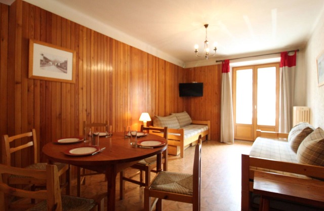 Apartamento espacioso 5 pers con balcón y wifi en Lanslebourg