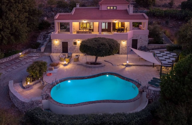 Impresionante vista al mar: Villa Prinolithos. ¡Precios reducidos entre el 2 y el 23 de junio!