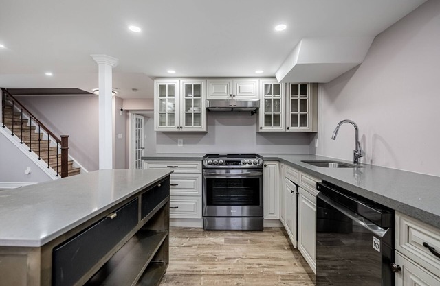 Spacious guest suite with ravine views