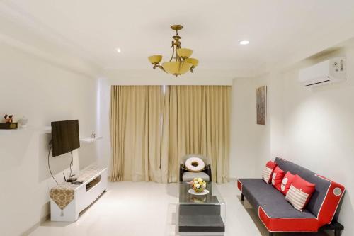 Spacious High Floor 2BR at Taman Beverly Apartment By Travelio