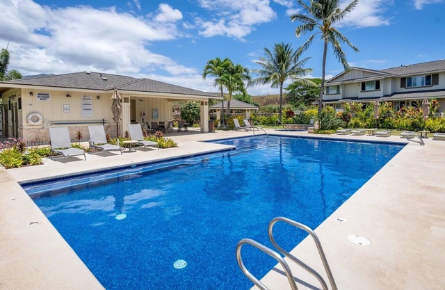 Spacious Hillside Villas 1500-7 by Gather w/AC, Lanai, Pool Access & Golf Ne