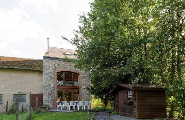 Espaciosa casa de vacaciones en Vielsalm con jardín