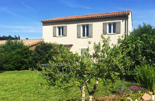 Villa con gran terraza y vistas al Mont Ventoux