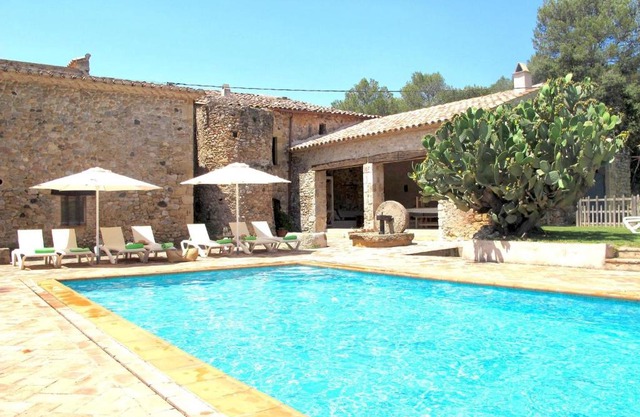 Spacious Home in Navata