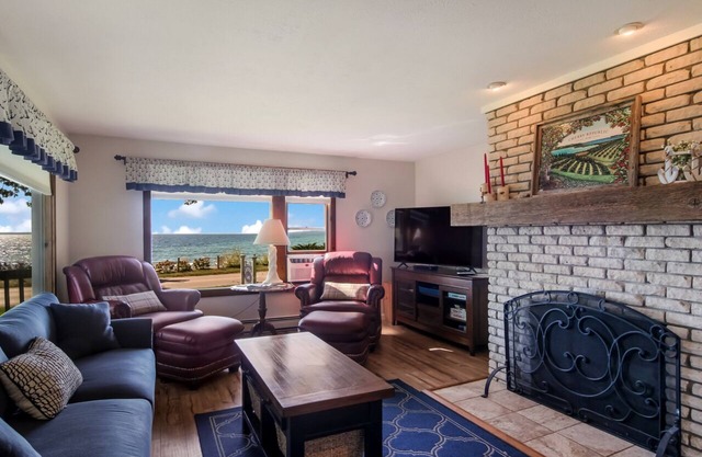 Lavender Lane Omena-Grand Traverse Bay: hermosa ubicaci�����n cerca de Northport