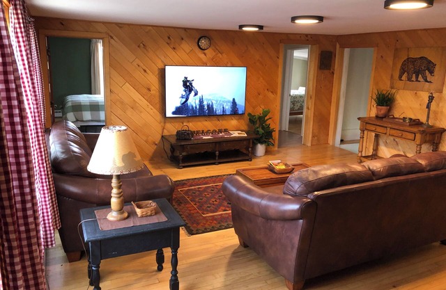 Spacious home with charming lodge feel – In town, one block from trails!