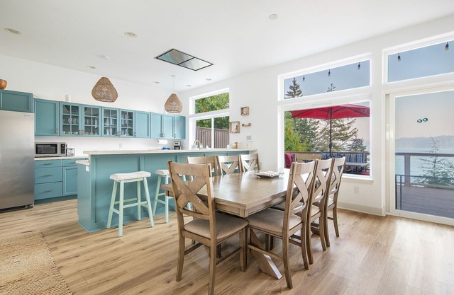 Spacious home with stunning Hood Canal Views, hot tub, game room, dog-friendly