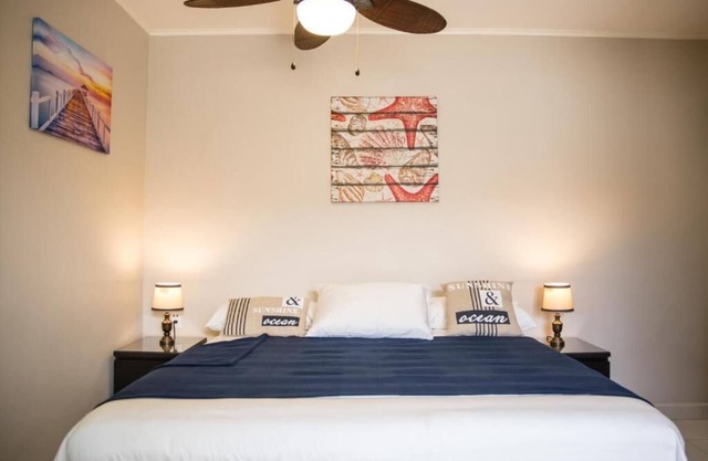 Spacious hotel in fabulous Willemstad with AC