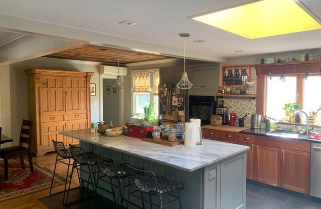 Spacious house minutes from Harvard Square.