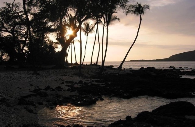 Amplia casa en la bahía de Kealakekua con casa en la bahía de 4 dormitorios: