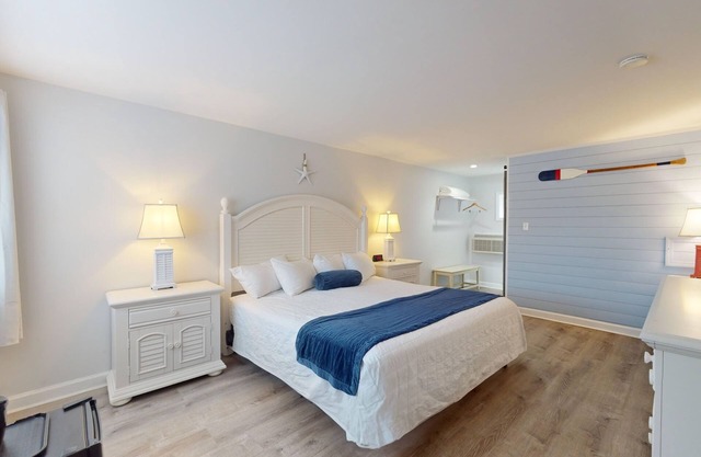 Spacious King Room for a Serene Getaway
