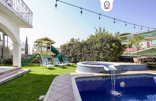 Casa Amplia con Alberca | Lomas de Cocoyoc, 3 Rec