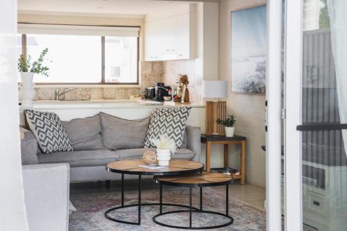 Spacious Noosa Parade villa walking distance to Hastings St and Main Beach