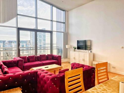 Spacious Penthouse