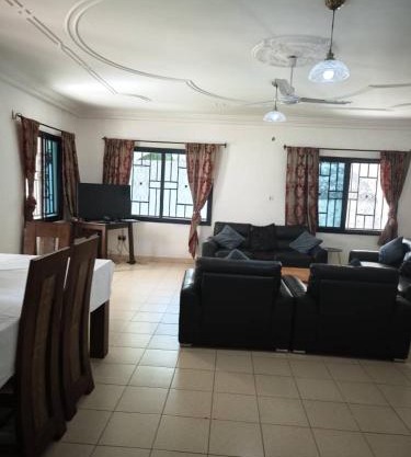 Spacious,quiet, great location - 'Galan Residence'