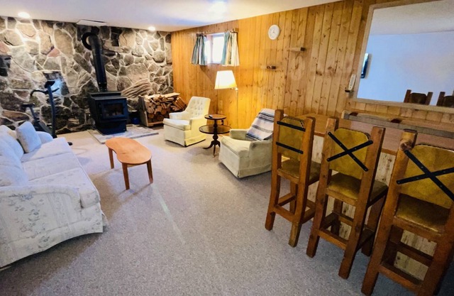 Spacious Seeley Lake Adventure Getaway!