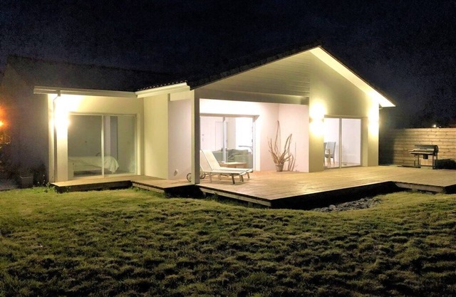 Spacious single-storey house classified 3* - 8 people - ST PAUL EN BORN
