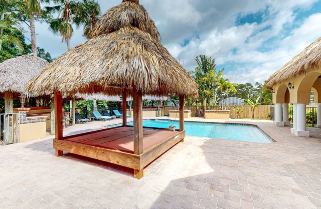 Spacious single-level home with private pool, patio, central AC, & washer/dryer