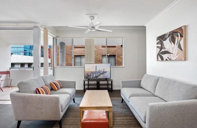 Spacious Southport Townhouse with Balcony