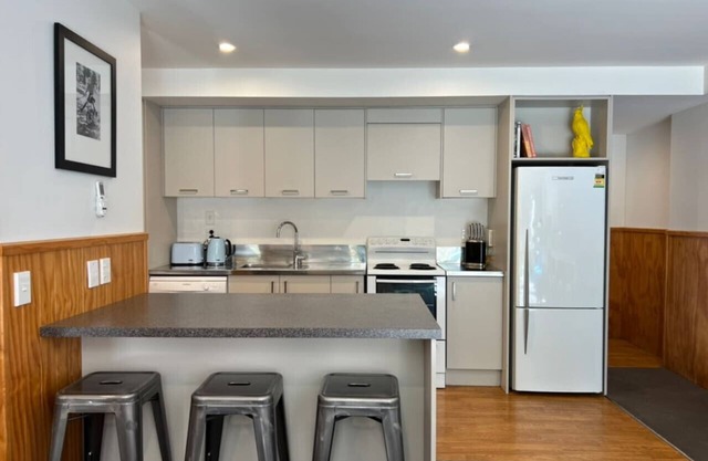 Spacious Suburban Hideaway