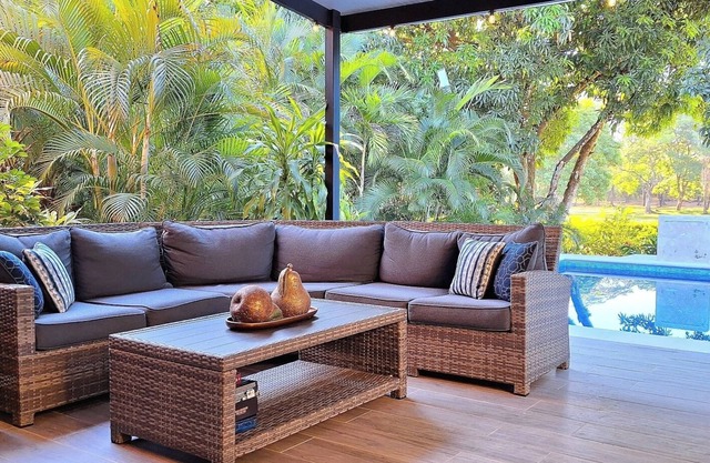 Spacious Tropical Villa Near Beach in Los Delfines