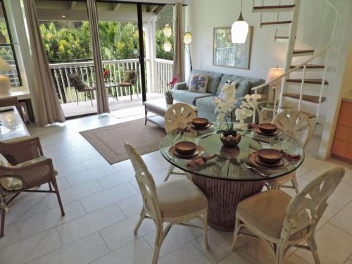 Spacious Townhouse by the beach
