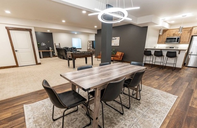 Spacious TPC Apartment- Private entrance